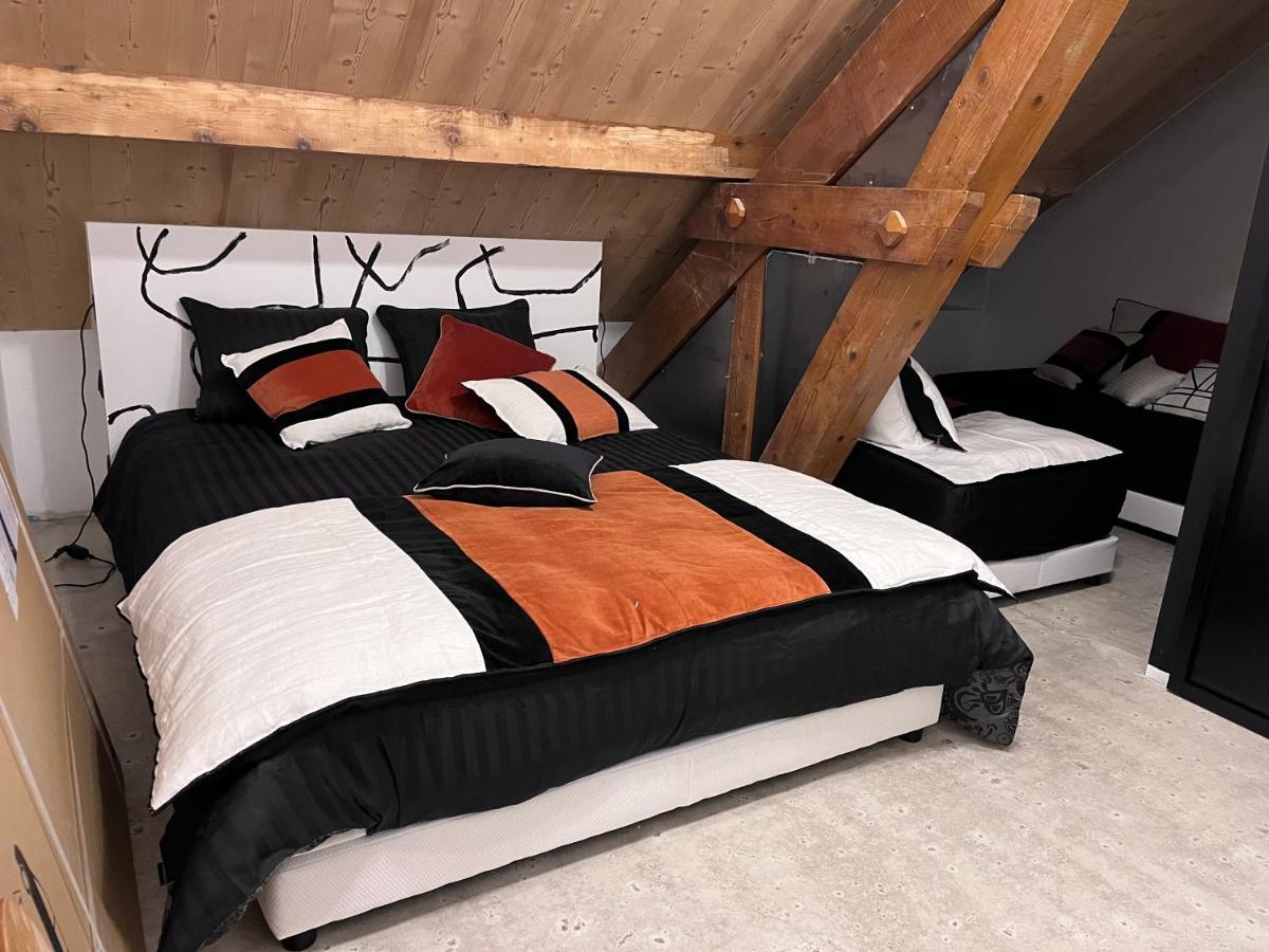 Refuges Sous Les Toits Bed & Breakfast Bourg-Saint-Maurice Exterior photo