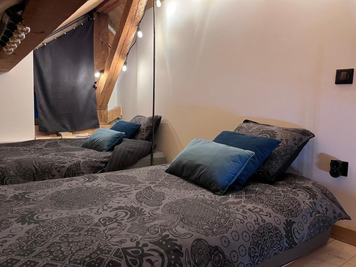 Refuges Sous Les Toits Bed & Breakfast Bourg-Saint-Maurice Exterior photo