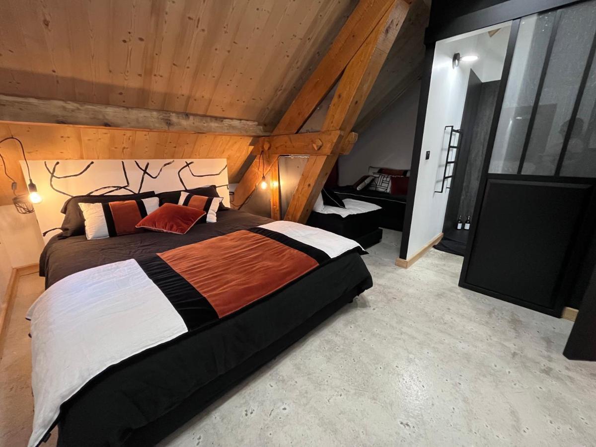 Refuges Sous Les Toits Bed & Breakfast Bourg-Saint-Maurice Exterior photo